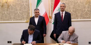 وەزیرانی نەوتی ئێران و عێراق چەندین یادداشتی هاوکاری هاوبەشیان واژۆ کرد