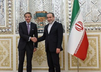 گەروسی لە گەڵ عێراقچی کۆبووە