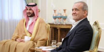 ئایا سعوودیە دەیەوێت لە نێوان ئێران و ئەمریکادا نێوەندگێڕی بکات؟