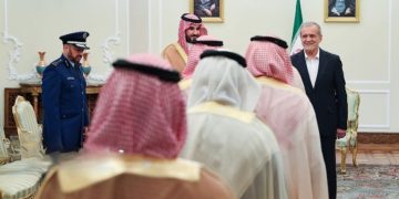 ڕەهەندە ستراتیژییەکانی سەردانەکەی وەزیری بەرگری سعوودیە بۆ تاران