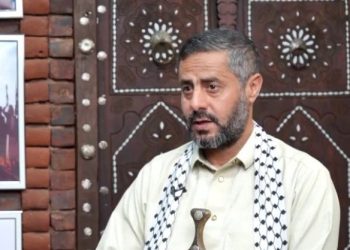 یەمەن هەڕەشەی تێکشکانی فڕۆکە شەڕکەرەکانی ئەمریکا دەکات