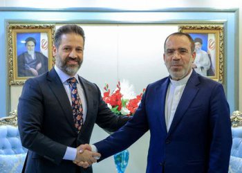 قوباد تاڵەبانی: هەرێمی کوردستان خوازیاری گەشەپێدانی پەیوەندییەکانە لە گەڵ ئێران