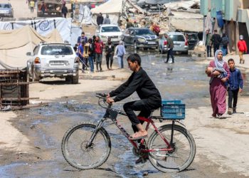 پزیشکانی بێسنوور: هێرشەکان، غەززەیان کردووەتە گۆڕێکی بەکۆمەڵی فەڵەستینییەکان