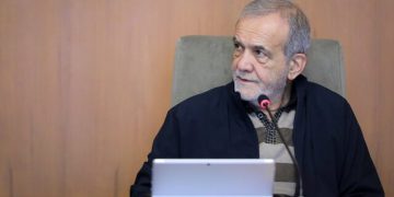 پزیشکیان: کاروباری وڵات تەنانەت بۆ یەک چرکە گرێدراوی دانوستانەکان نابێت