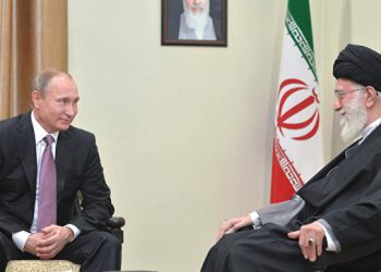 عێراقچی پەیامی ڕێبەری مەزنی شۆڕشی ئیسلامی ڕادەستی پوتین دەکات