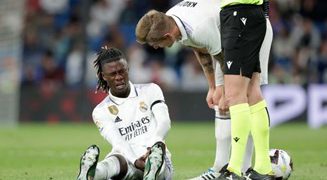 فەرمی: کاماڤینگا ئەم وەرزەی لەدەستدا