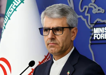 بەقایی: لە ئەگەری دانوستانی ناڕاستەوخۆ لە گەڵ ئەمریکا، عۆمان کاندیدێکی سەرەکییە