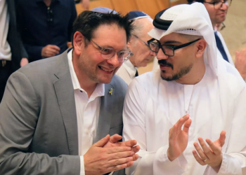 دەڵاڵەکەی ڕژێمی زایۆنیستی لە بازاڕە عەرەبییەکان؛ئەمجەد تەها کێیە؟