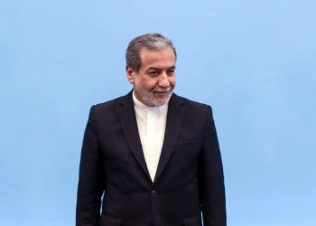 وەزیری دەرەوەی ئێران سەردانی چین دەکات