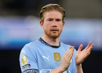 دی برۆین: هەموو تیمەکە خەمبارن بە ڕۆیشتنم