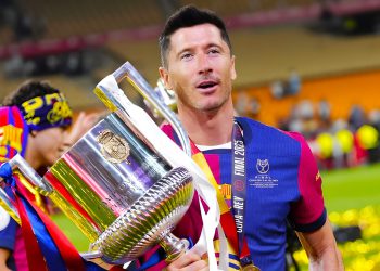 یاریزانی پۆڵەندی بەرشەلۆنە دڵی هەمووانی ئاسوودە کرد