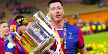 یاریزانی پۆڵەندی بەرشەلۆنە دڵی هەمووانی ئاسوودە کرد