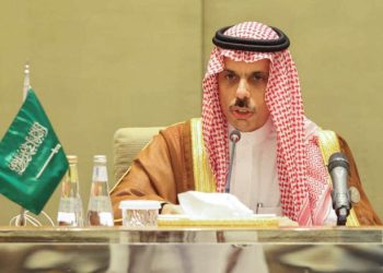 سعوودیە: بە تەواوی پشتیوانی لە دانوستانەکانی ئێران و ئەمریکا دەکەین