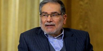 شەمخانی: ئەمریکا دەبێت دەستێوەردانەکانی نتانیاهۆ بێ کاریگەر بکات