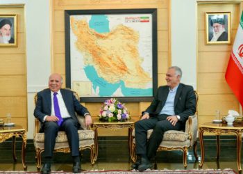 فۆئاد حوسێن بە سەردانیک گەیشتە تاران