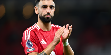 سەرنجی یانەی هیلال بۆ مانچستەریۆنایتد زیادیکردووە!