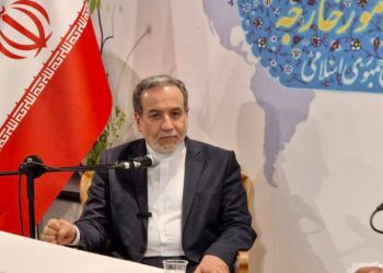 عێراقچی: هیچ دامەزراوەیەکی ئەتۆمیی ئێران کۆناکرێتەوە