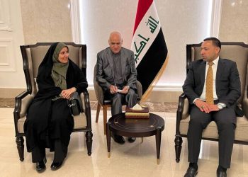 وەزیری ڕێگاوبان و گەشەپێدانی شارەکانی ئێران سەردانی عێراقی کرد