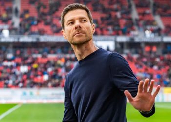 دەبێت ڕیال مەدرید چەند بۆ ئەم ڕاهێنەرە خەرج بکات؟