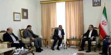 شاندێکی حەماس لە گەڵ عێراقچی کۆبوونەوە