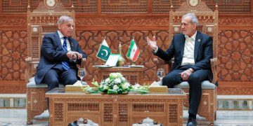 دەرفەتەکانی بەردەم ئێران و پاکستان