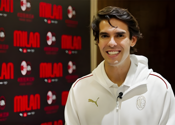 محەممەد سەلاح خەڵاتی تۆپی زێڕین دەباتەوە!