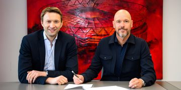 فەرمی؛ ئێریک تن هاگ جێگەی چابی ئەلۆنسۆی گرتەوە