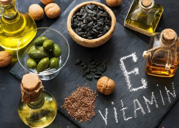 نیشانەکانی کەمی ڤیتامینیE له جەستەدا