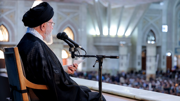 شیکارییەک بۆ 5 میحوەری سەرەکیی وتارە گرنگەکەی ڕێبەری مەزنی شۆڕشی ئیسلامی ئێران لە 14 ی جۆزەردان